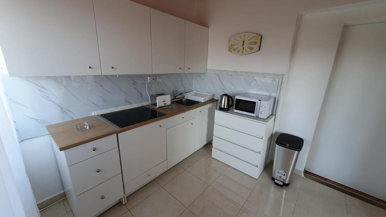 Apartment Karlos *